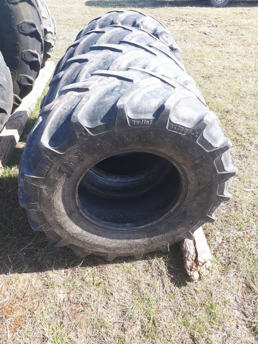 Wzmocnione opony zachodnie CONTINENTAL AC70 G 405/70 R - 20 (16.0/70)