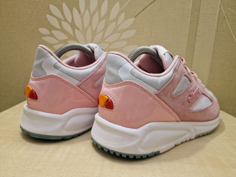 Кросівки жіночі Ellesse Contest Lthr розмір 38.5-39