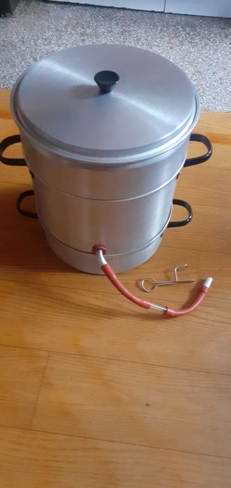 Sokownik aluminiowy 2,6 litrowy z PRL