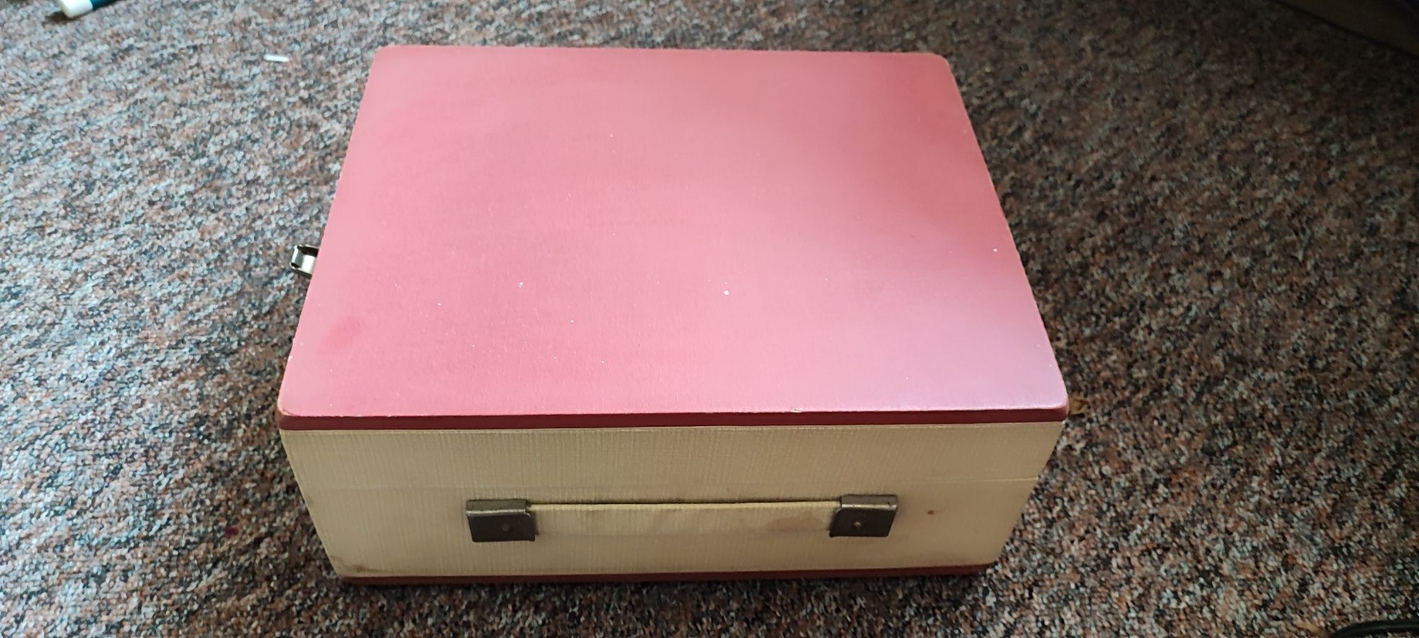 Adapter/gramofon z lat 70
