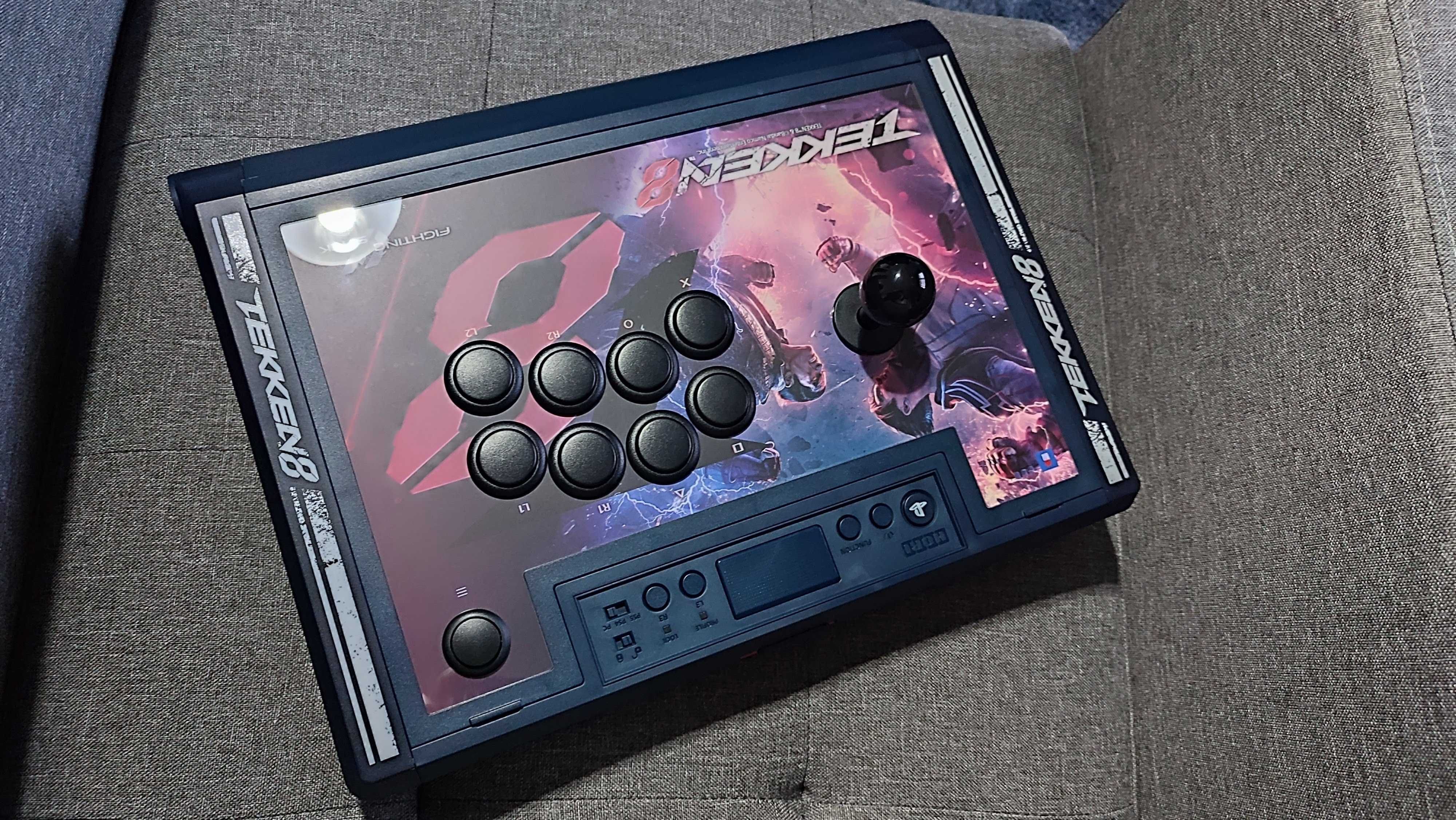 Hori Fighting Stick - Tekken 8 - PS5/PS4/PC