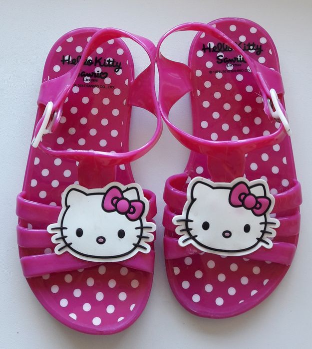 Босоножки сандалии Hello kitty,р.25-26. Новые.