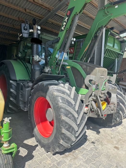 Ciągnik Fendt 724 scr