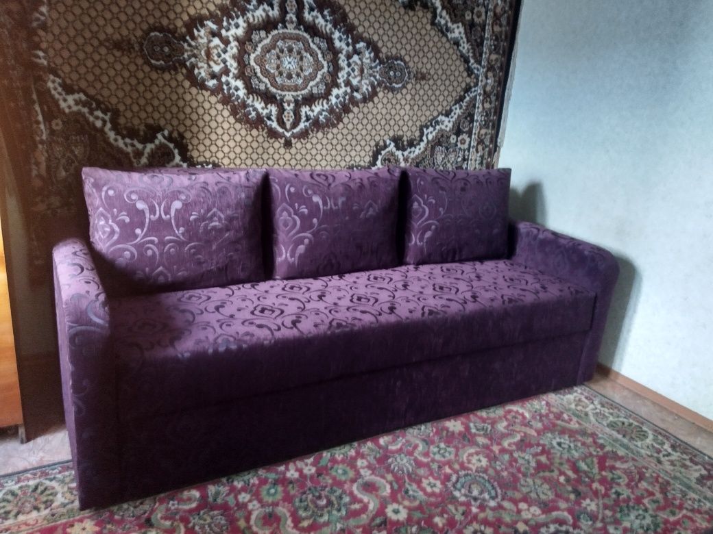Продам диван стан новий