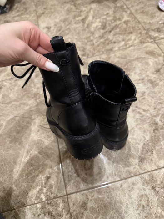 guess ботінки оригінал