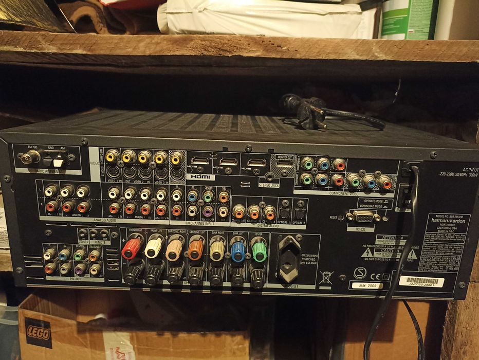 Amplituner Harman Kardon 255