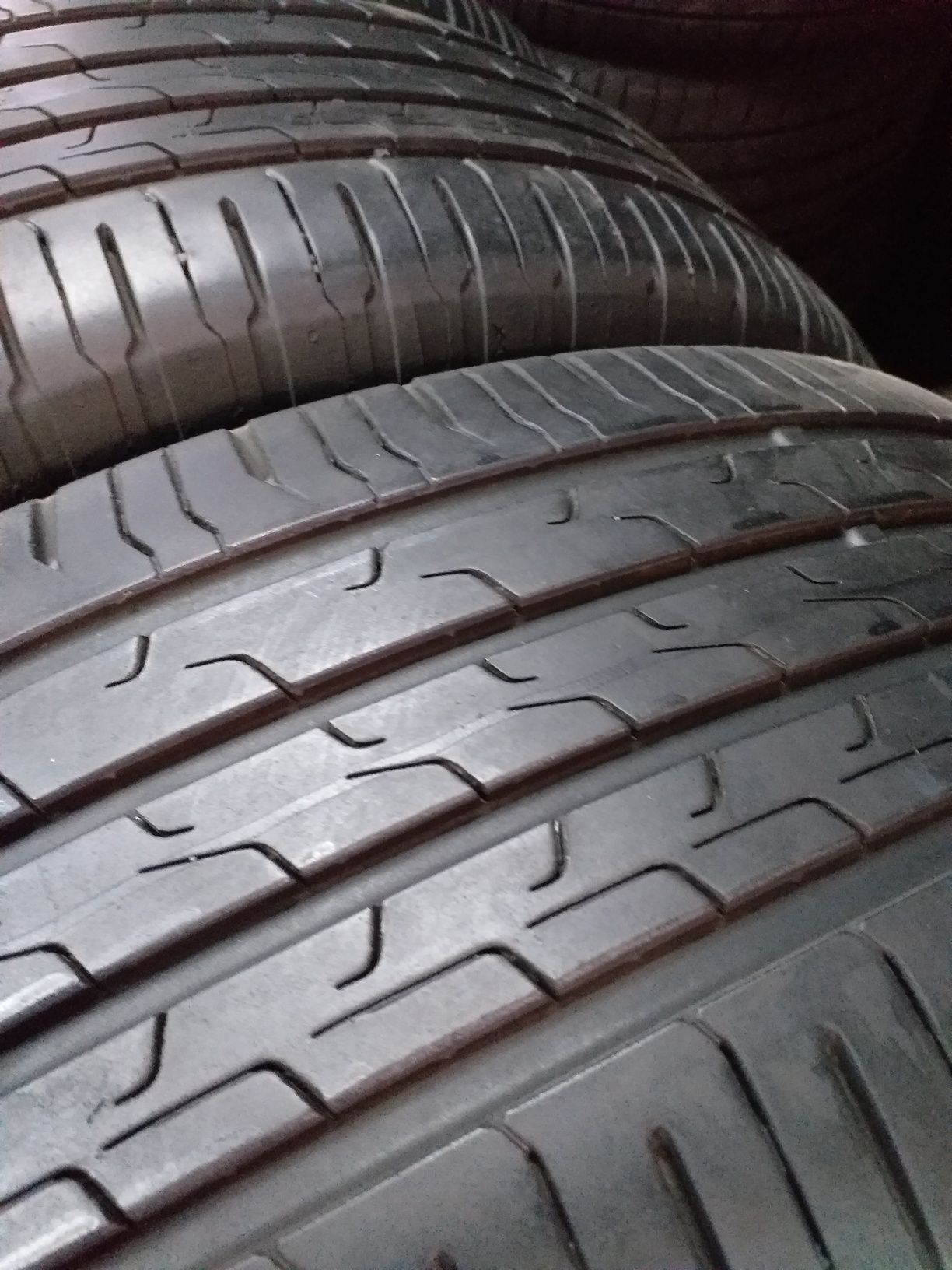 Opony 215/60R17 Continental EcoContact 6