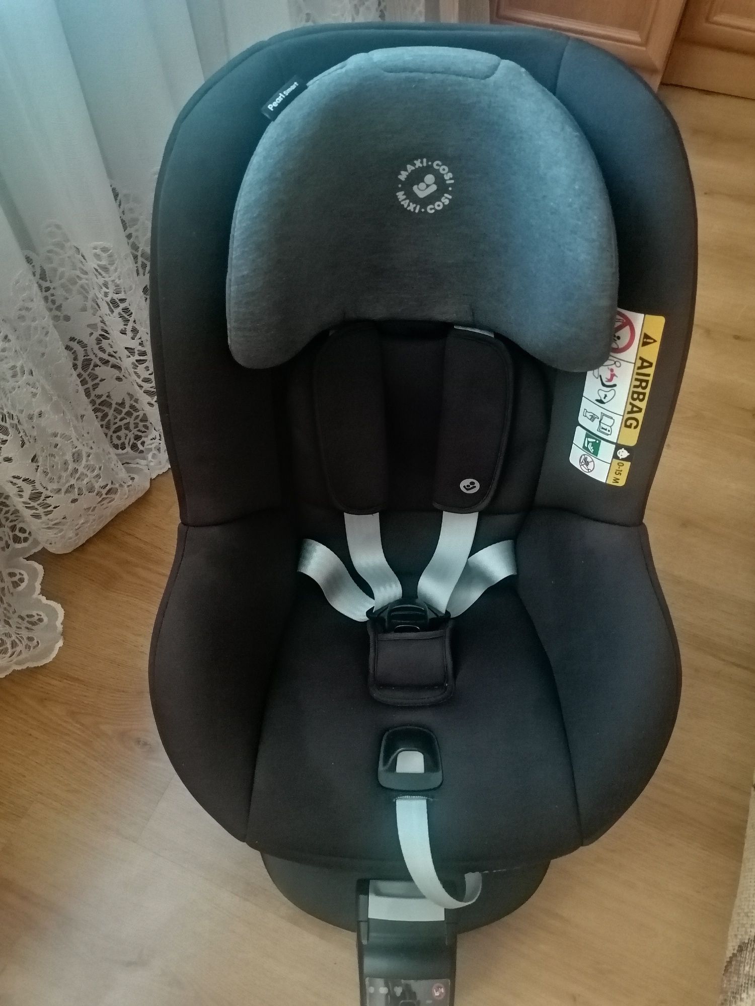 Fotelik samochodowy Maxi-Cosi Pearl Smart i-Size wraz z bazą FamilyFix