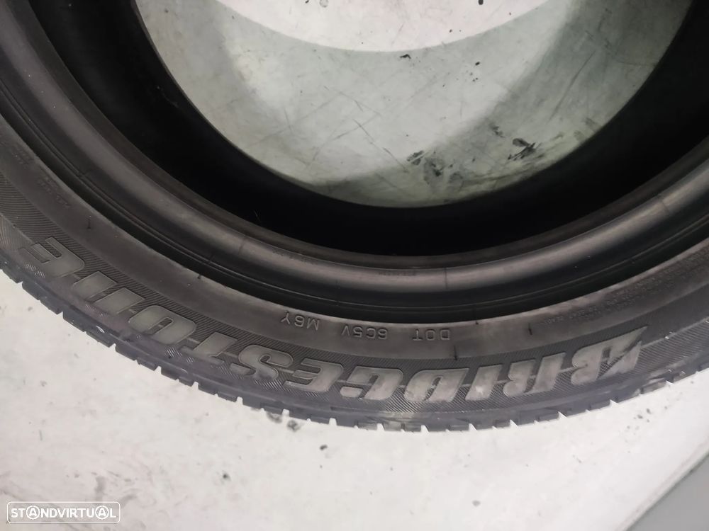 2 pneus semi novos bridgestone 235-50r18 oferta dos portes