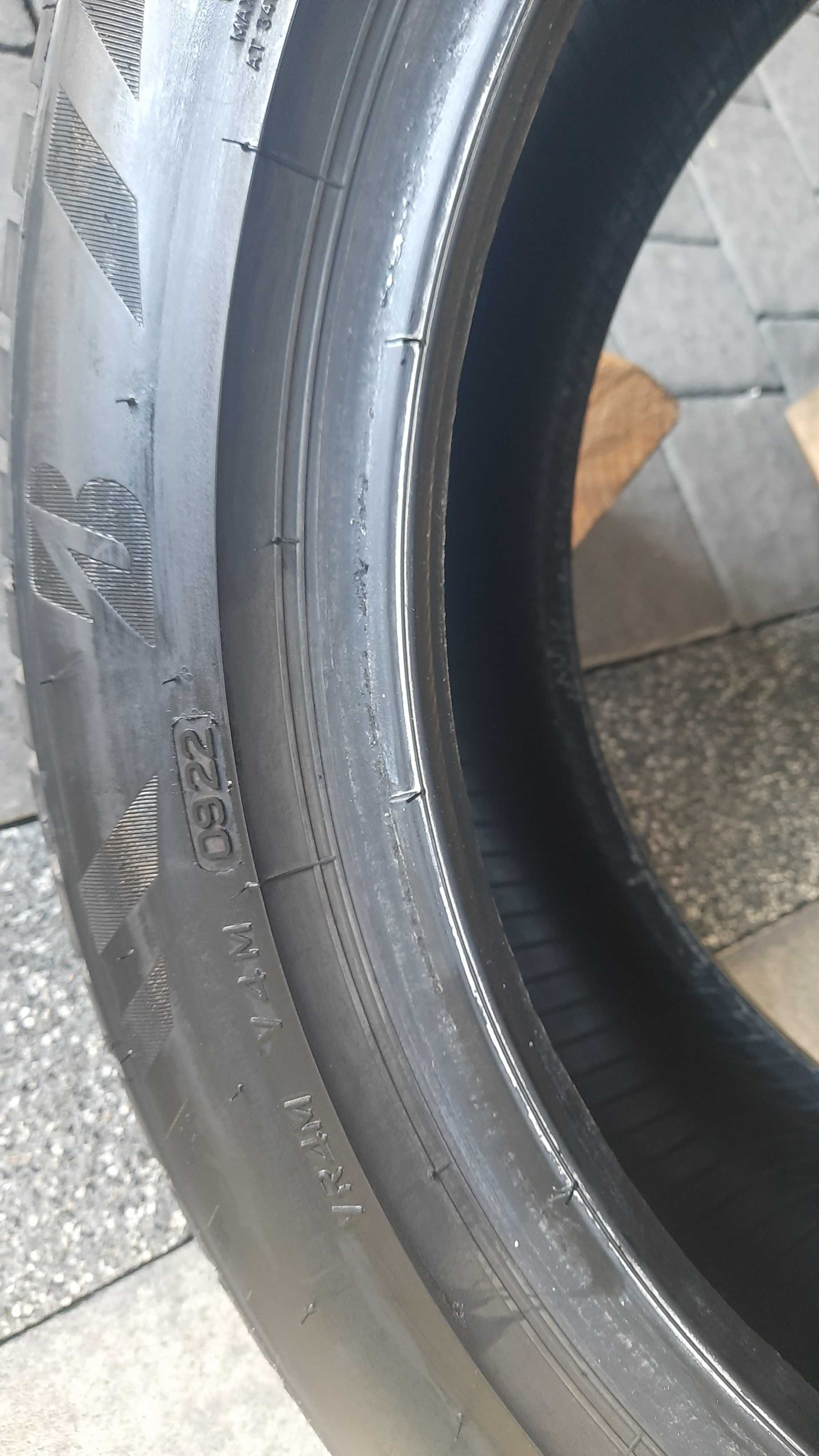 Opony całoroczne Bridgestone A005 EVO 215_50_17 rok 2022 komplet 4 szt