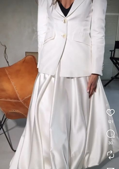 Спідниця- балон міді