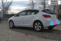 ПРОДАМ Opel astra j 2010