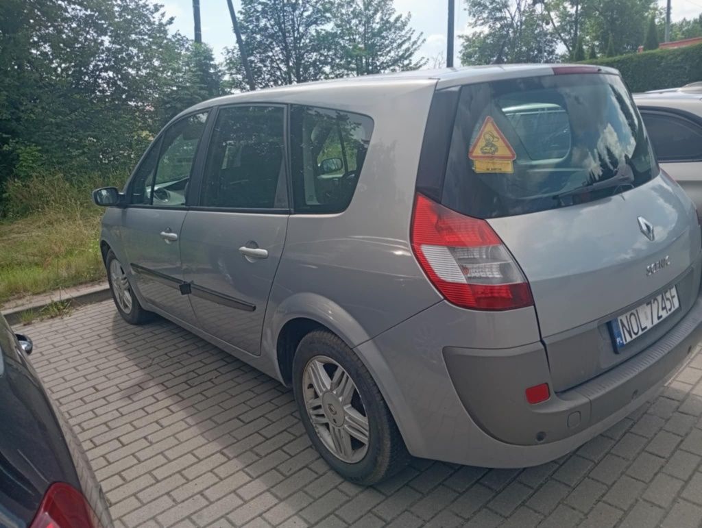 Renault grand scenic