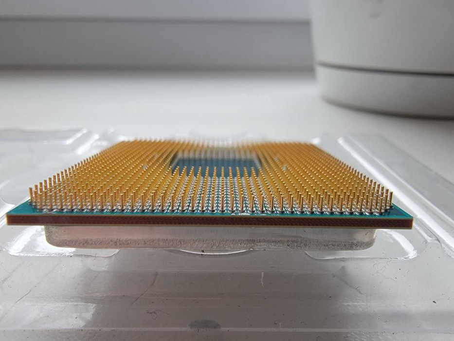 AMD Ryzen 7 2700 PRO CPU