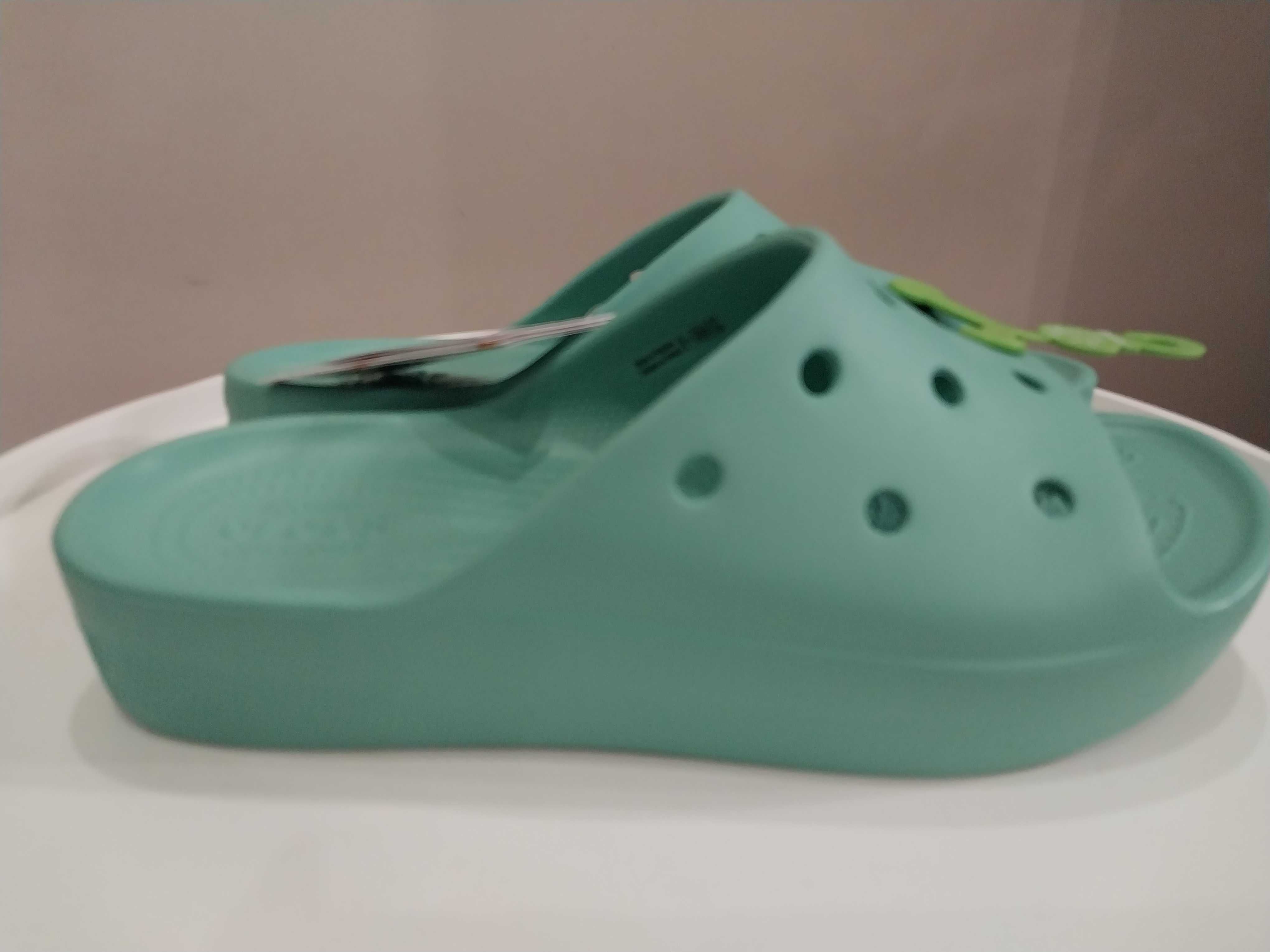 Крокси, crocs, оригінал croks classic platform slide 7 розмір (37-38)