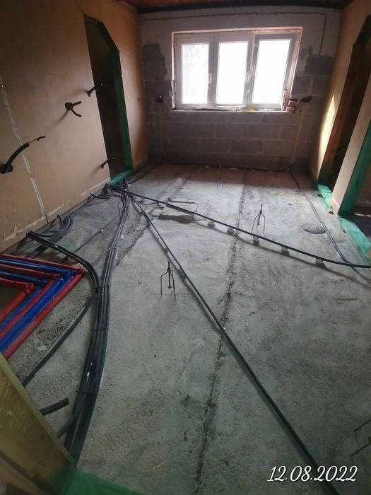 Posadzki wylewki anhydrytowe styrobeton ogrzewanie podłogowe frezowane