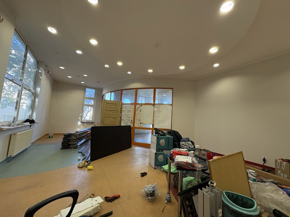 Do wynajecia lokal 264 m2 klinika,siedziba firmy,obsluga klienta,biura