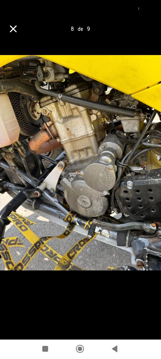 Moto  Suzuki ltz 400