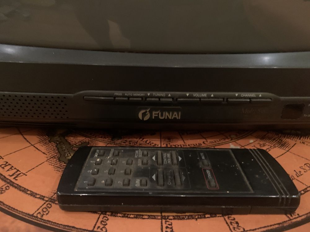 Продаю телевизор FUNAI