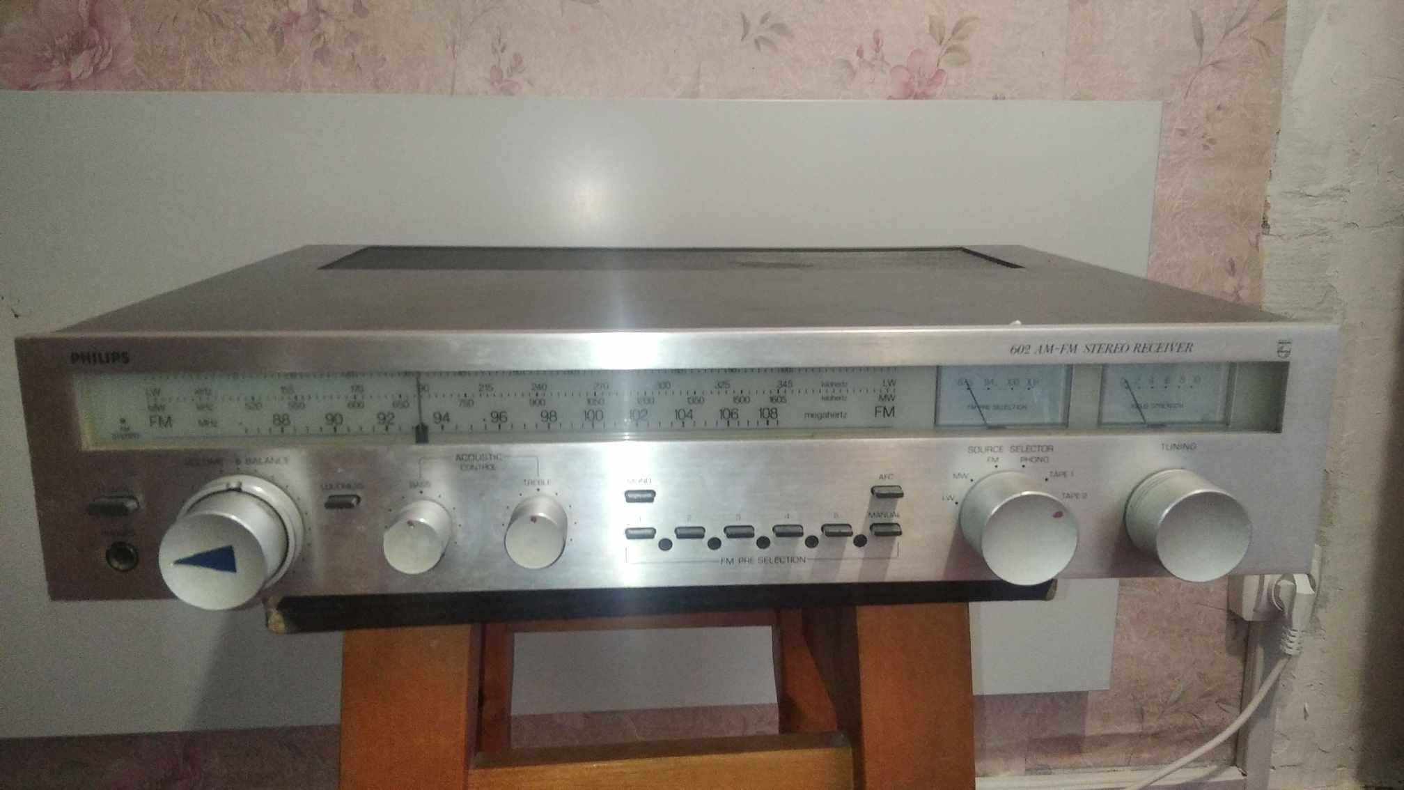 Philips 602 AM FM, стерео ресивер, усилитель