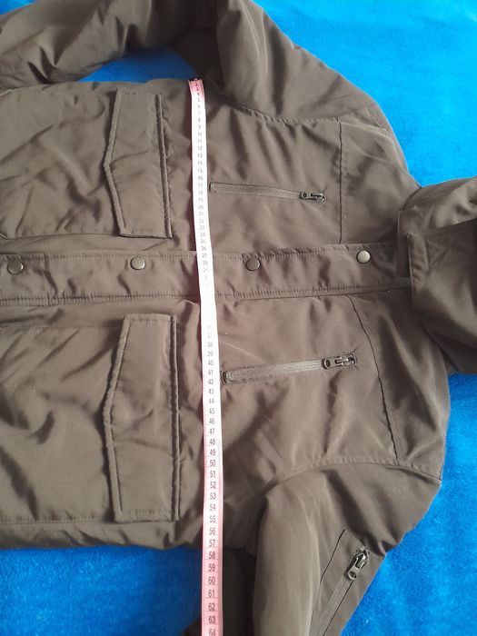 Зимова куртка 46 р.