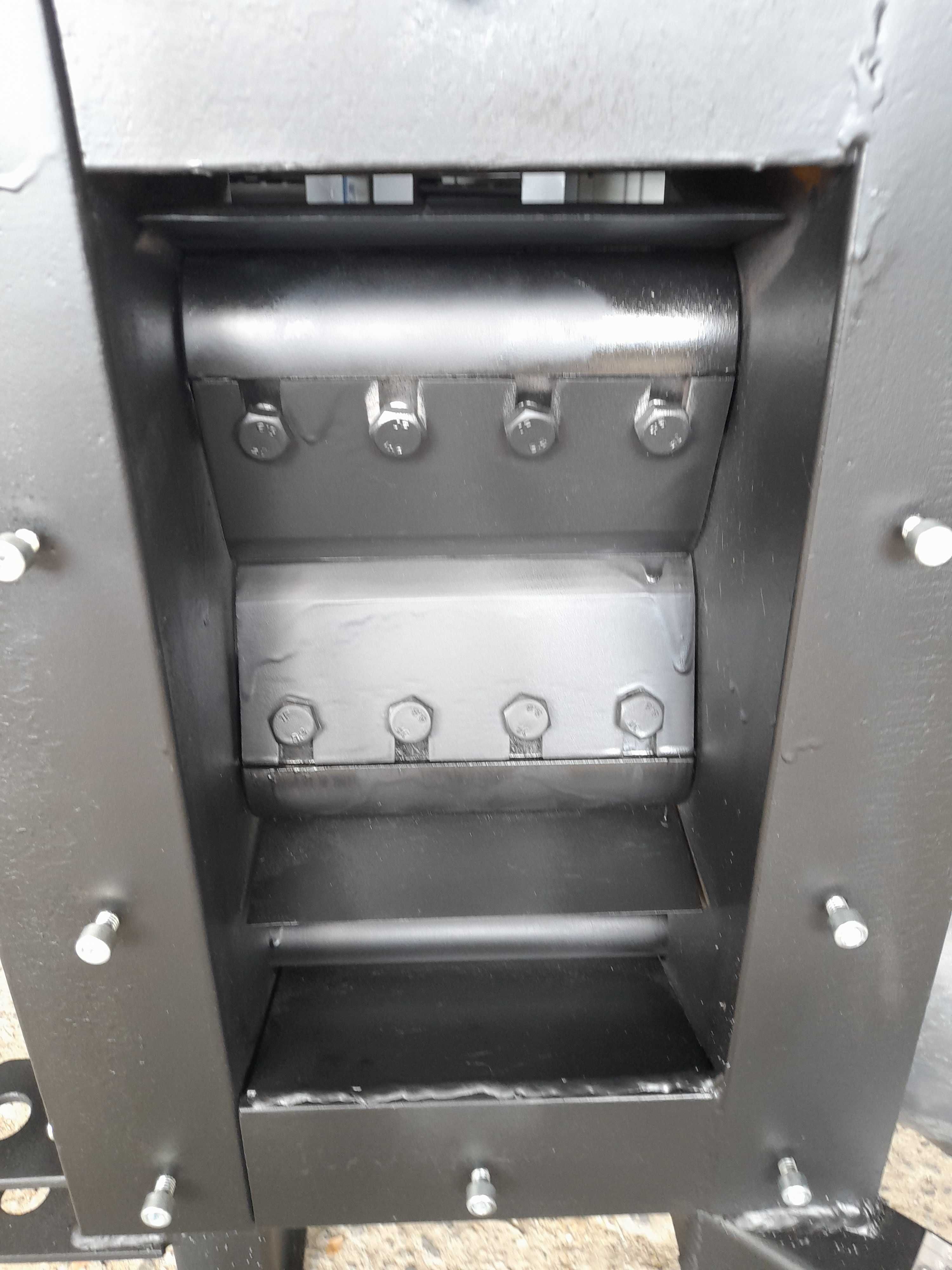Mechanizm RĘBAKA do 11cm rozdrabniacz W102 walcowy rebak rembak R2-200