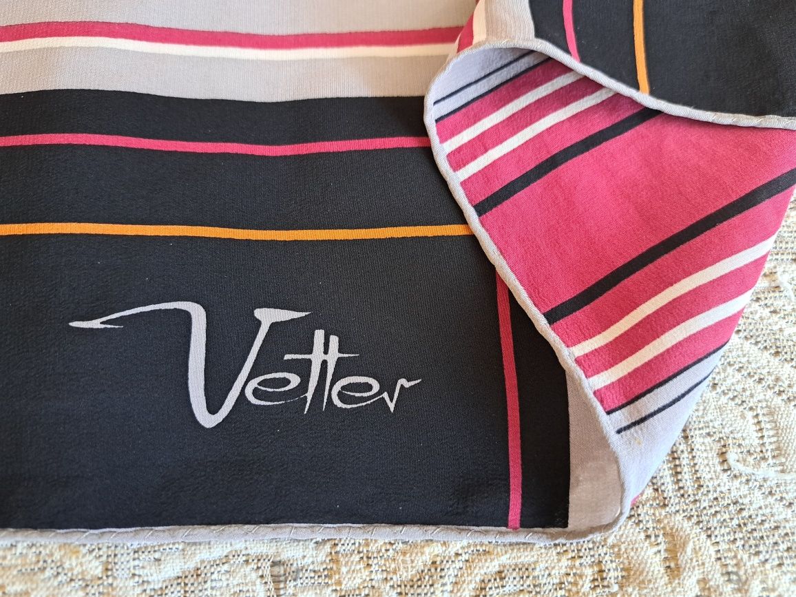 Винтажний платок 100 % silk винтаж Vetter Швейцарія В хорошому стані.