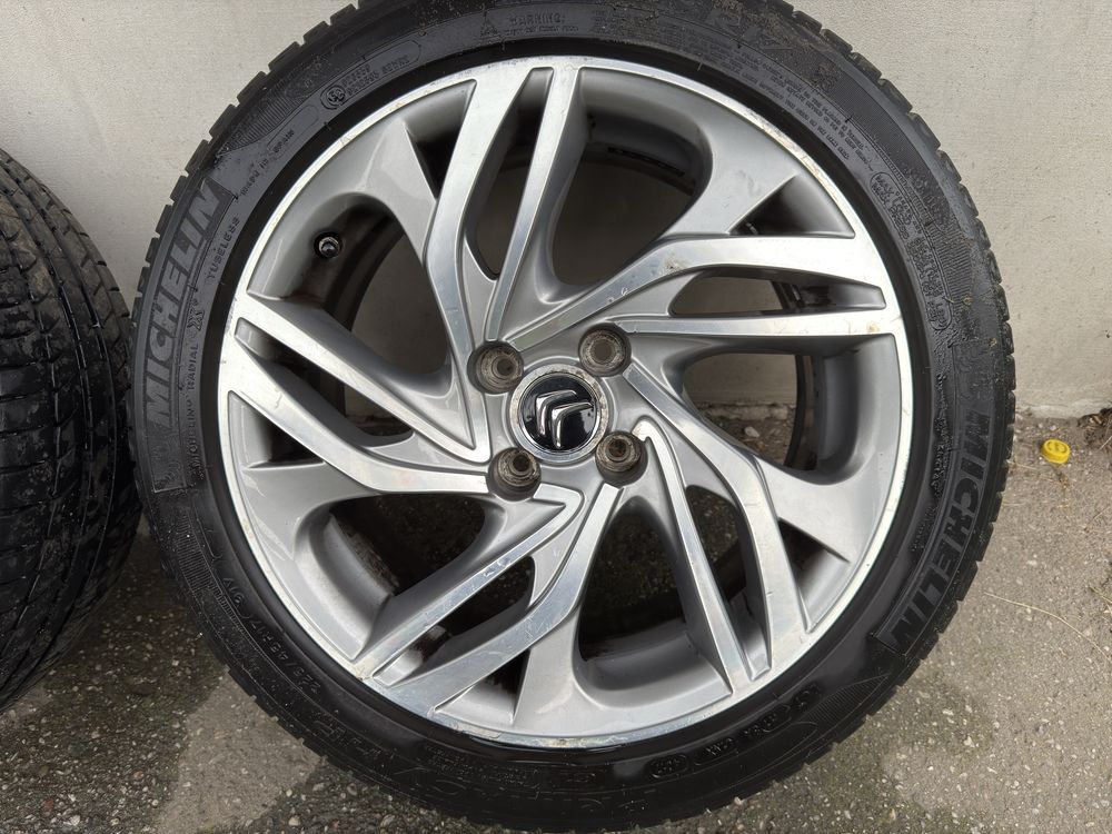 Koła felgi z oponami Citroen C4 DS4 4x108 17” 225/45