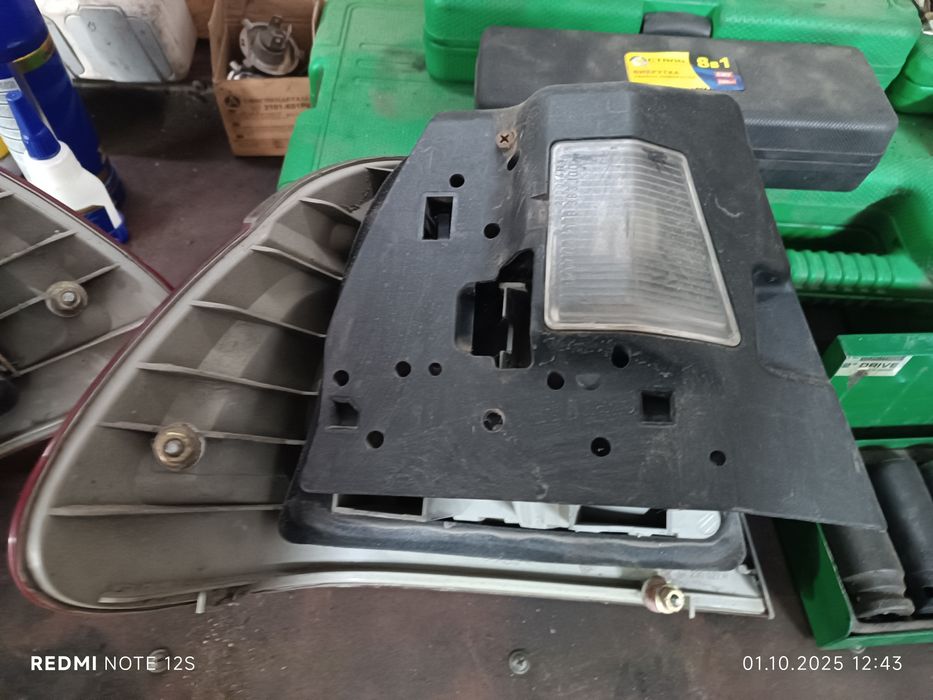 Задні фонарі стопи фари BMW E46 седан бмв 3 series