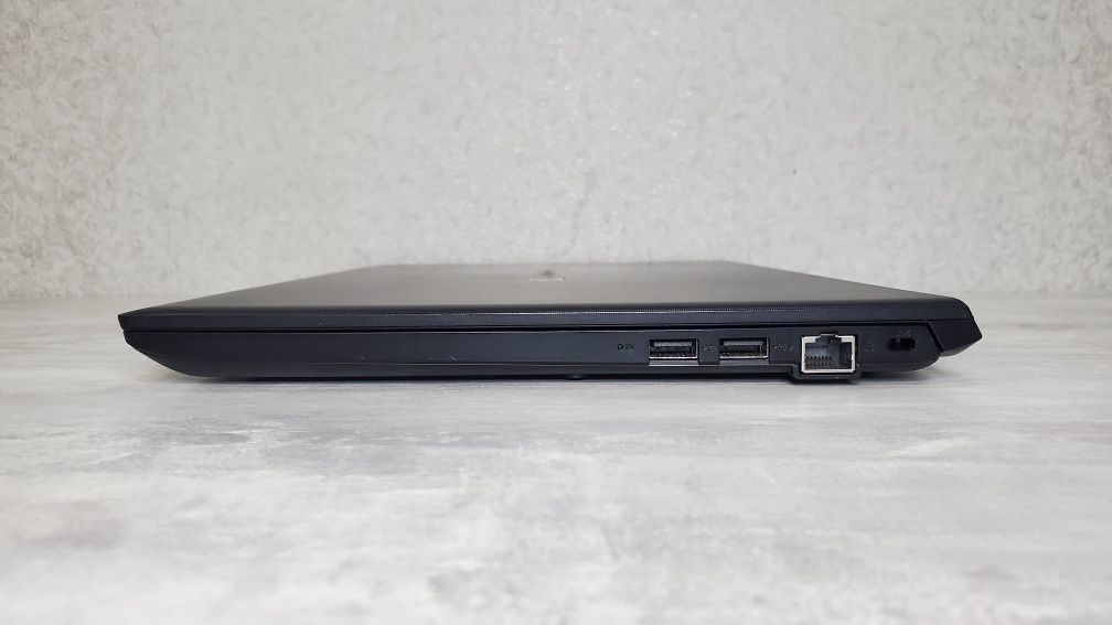 Ноутбук Toshiba dynabook на 10му поколінні Intel