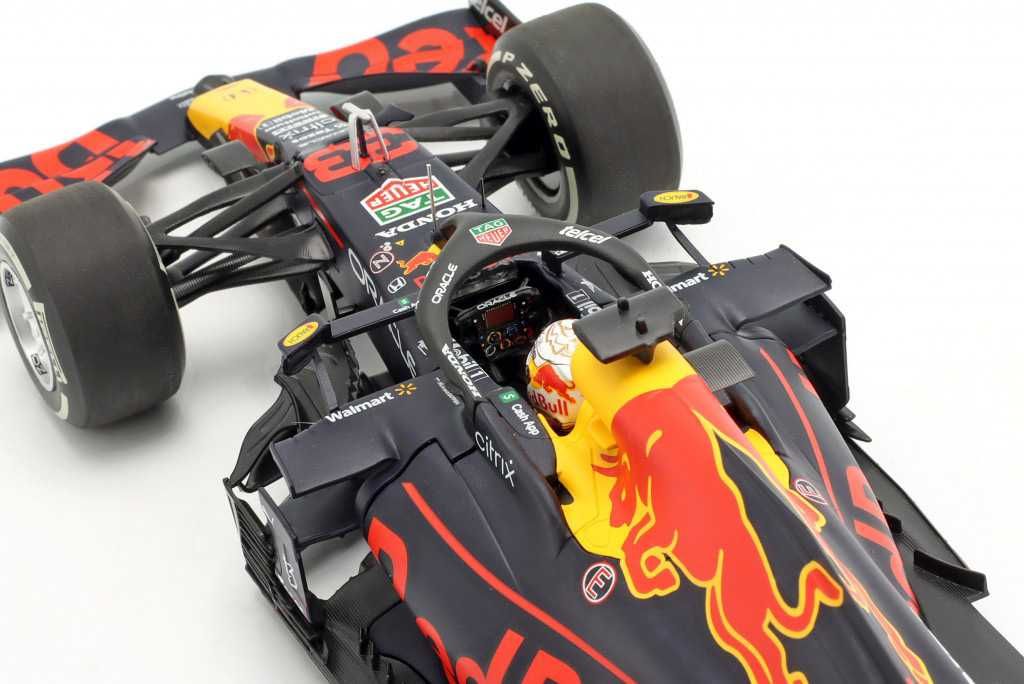 1:18 Minichamps Red Bull RB16B #33 Winner Abu Dhabi F1 2021 Verstappen