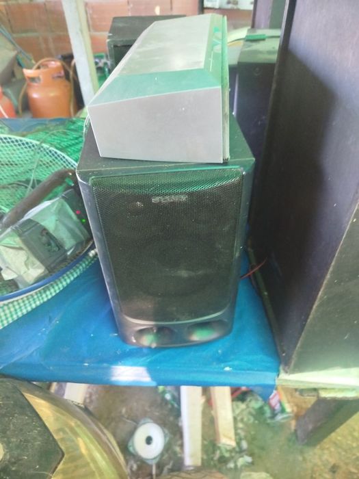 Troco ou vendo sistema de som Sony