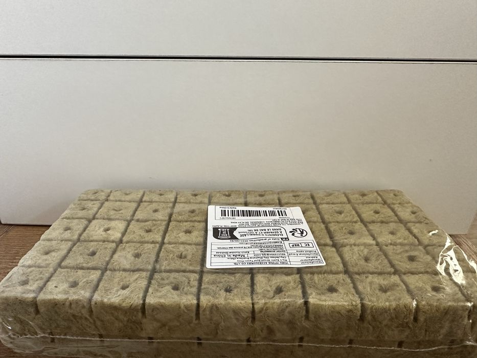 Wełna do wysiewu nasion ziemia substrat podłoże