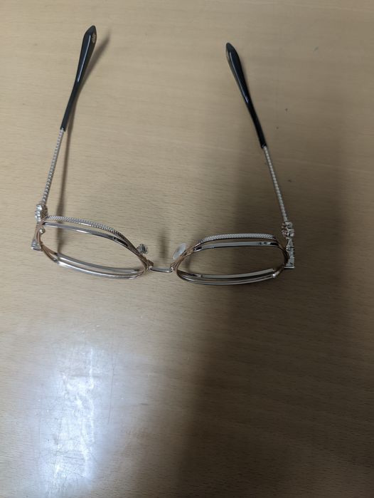 Haste Dourada semi nova