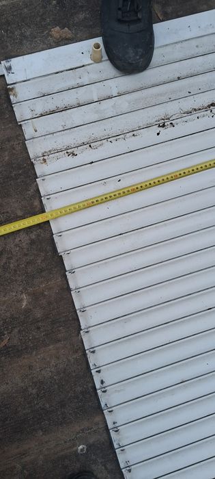 Продам ролети 1.2 на1.7 осталось один нету одной направляющая