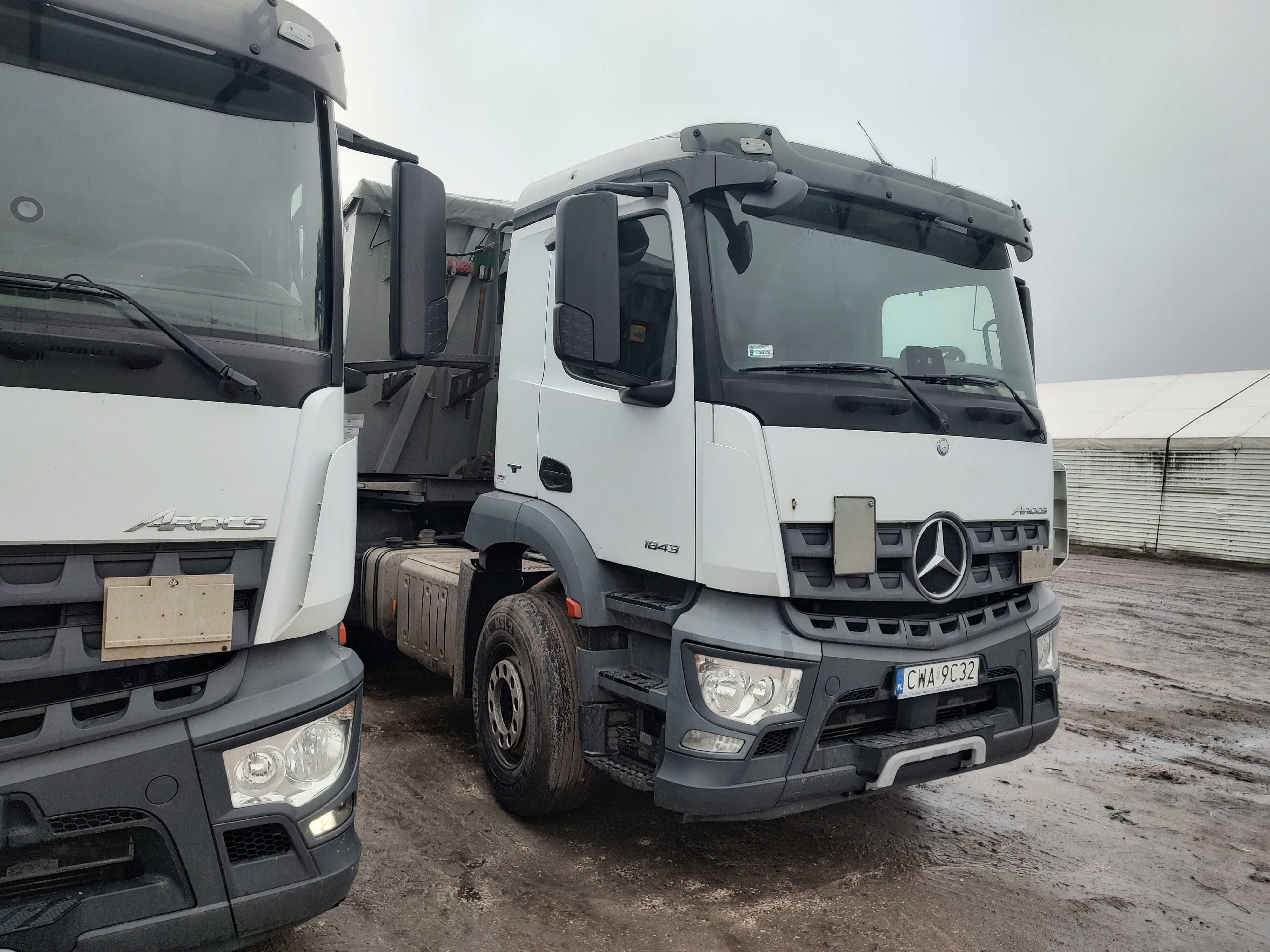 Mercedes- Benz Arocs