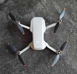 Sprzedam drona dji mini se