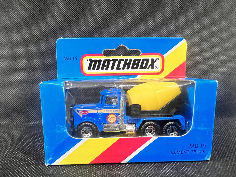 Matchbox Peterbilt MB19 nowy macau