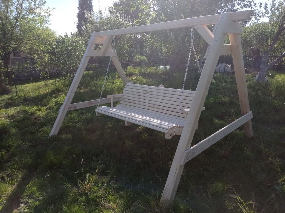 Huśtawki ogrodowe, stół ławki piaskownice