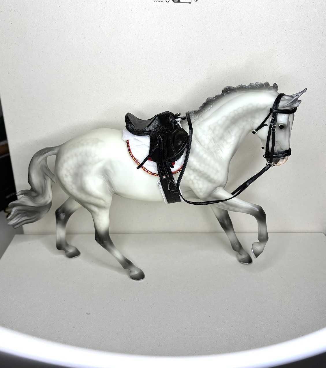 Breyer komplet traditional 1:9 siodło, ogłowie, tack schleich collecta