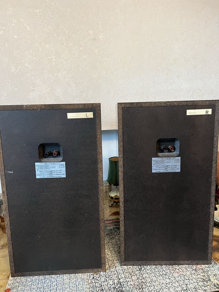 Р-в. Акустичні Колонки Hitachi HS 40f / Японія / НЧ 25см / 14кг.шт