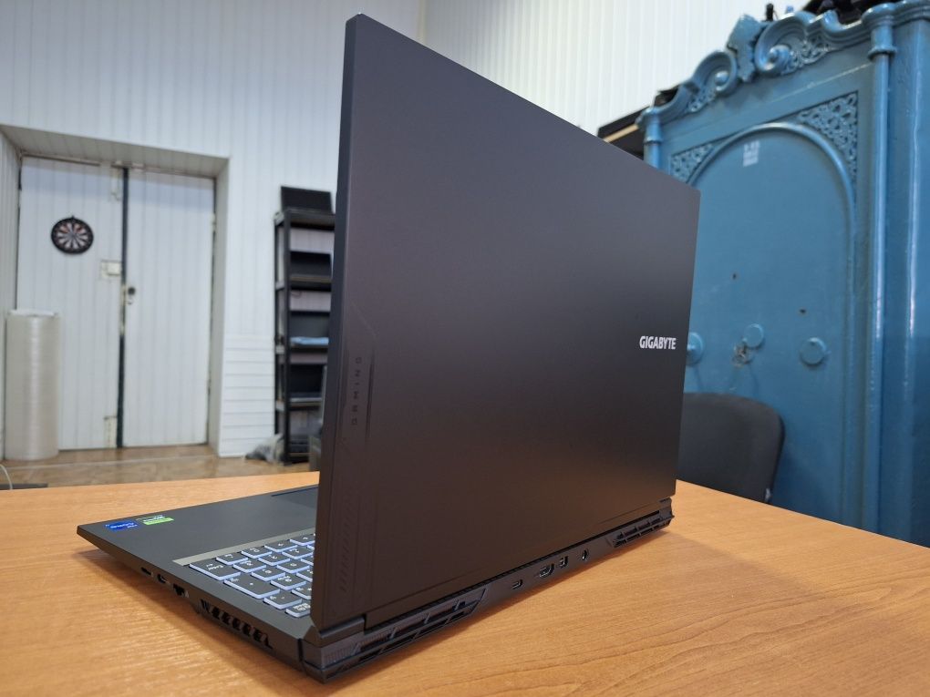 Gigabyte G6 MF i7-13620H RTX 4050 6Gb DDR5 16Gb SSD 1Tb WUXGA+ 165 Гц