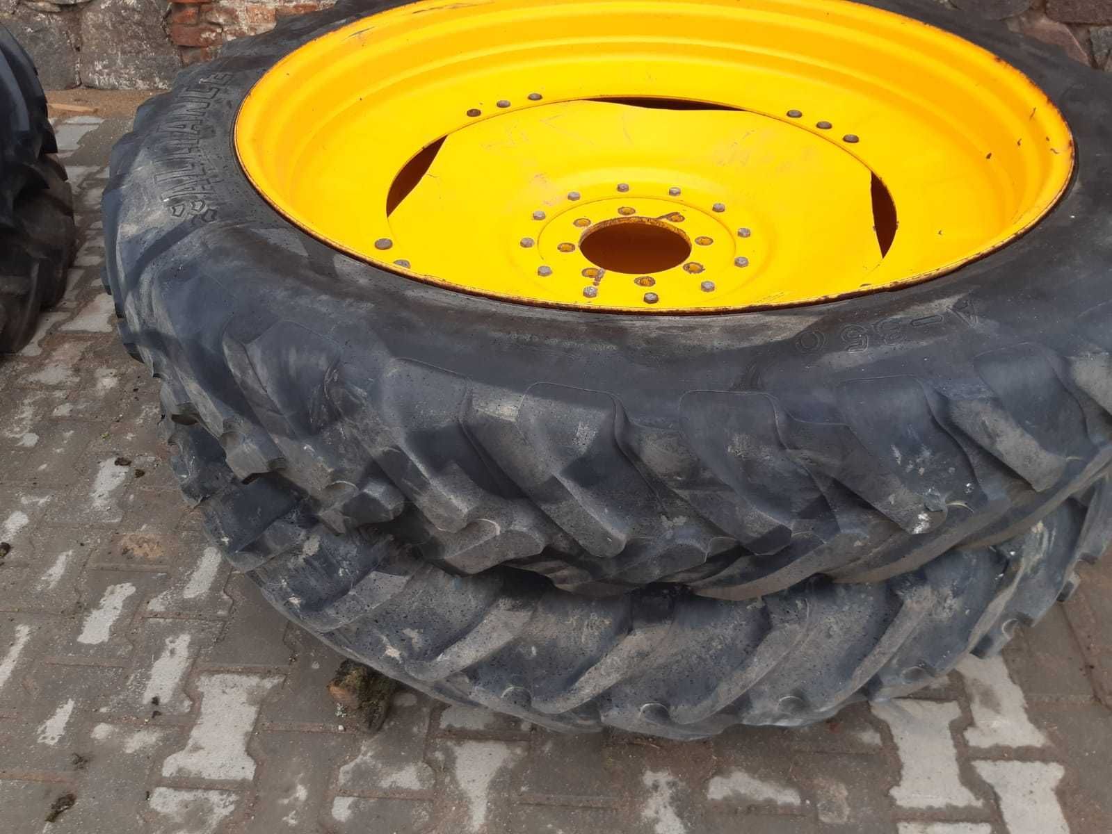 Koła koło wąskie 300/95R52   12.4R52