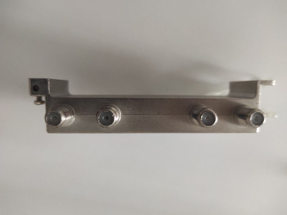 Coaxial Distributor / Splitter - 6 Way64552091887873122