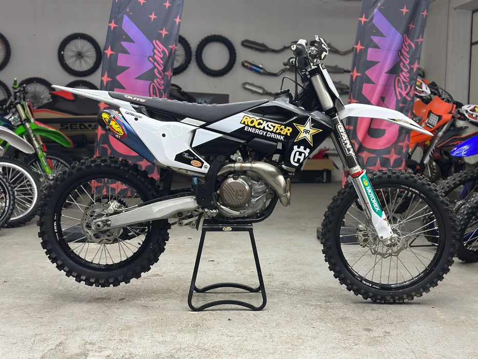 Husqvarna FC 450 cc Rockstar Edition Limited - FMF - 45 mth