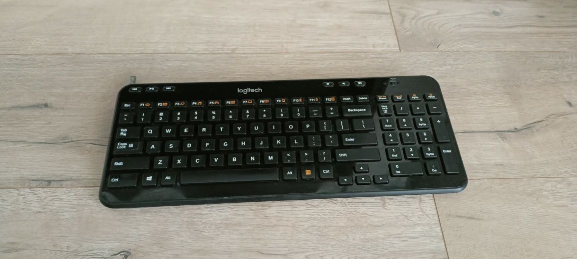 Klawiatura bezprzewodowa Logitech K360 do pracy bardzo dobry stan