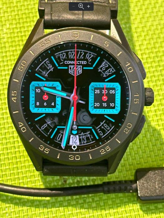Продам часы Tag Heuer Connected Calibre E3
