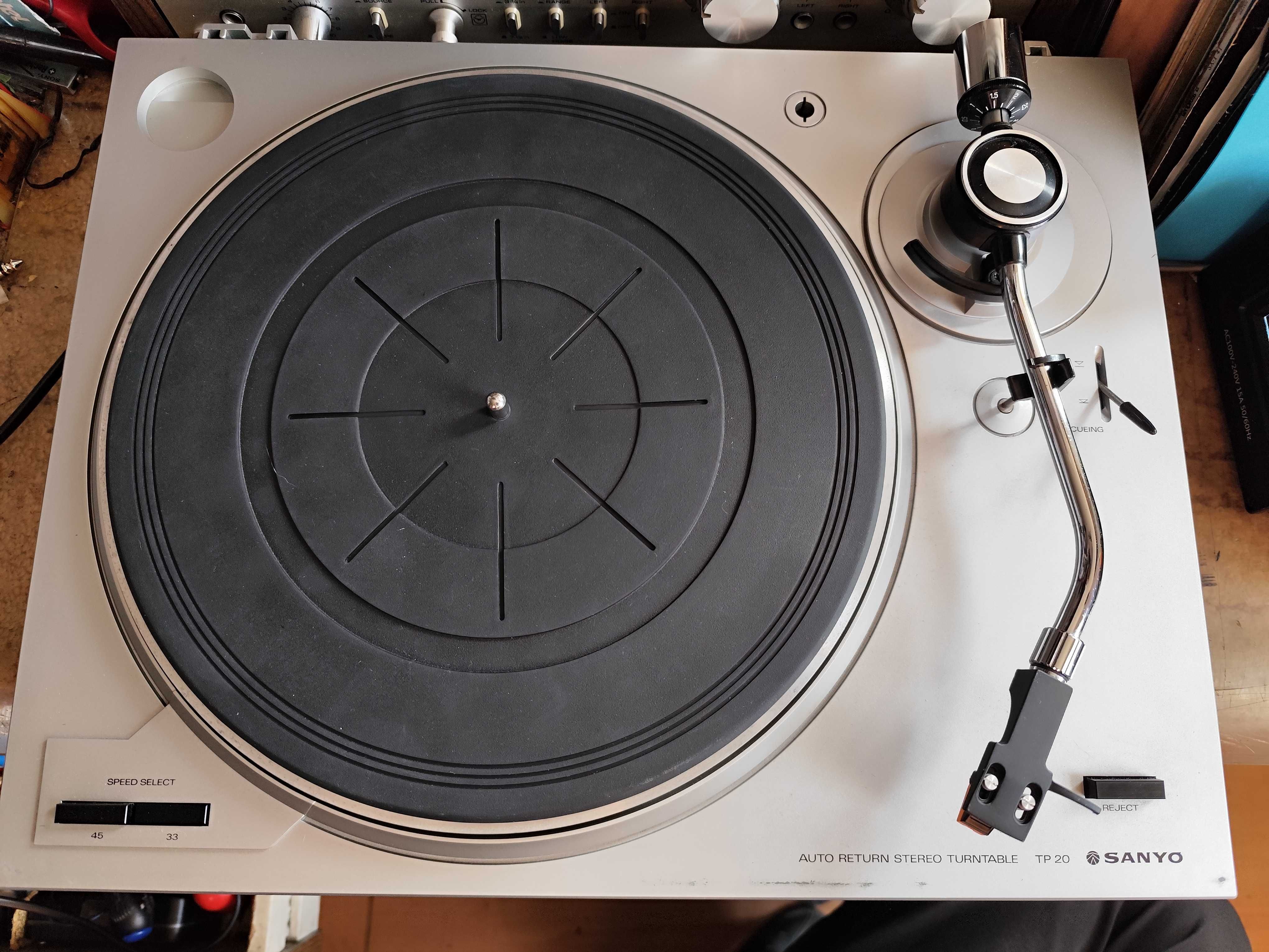 gramofon Sanyo TP-20
