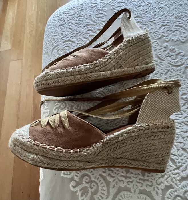 Alpercatas / sandálias cor Beje 41