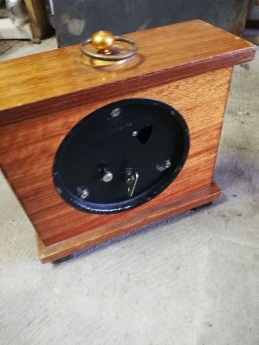 Stary zegar kominkowy MAJAK radziecki